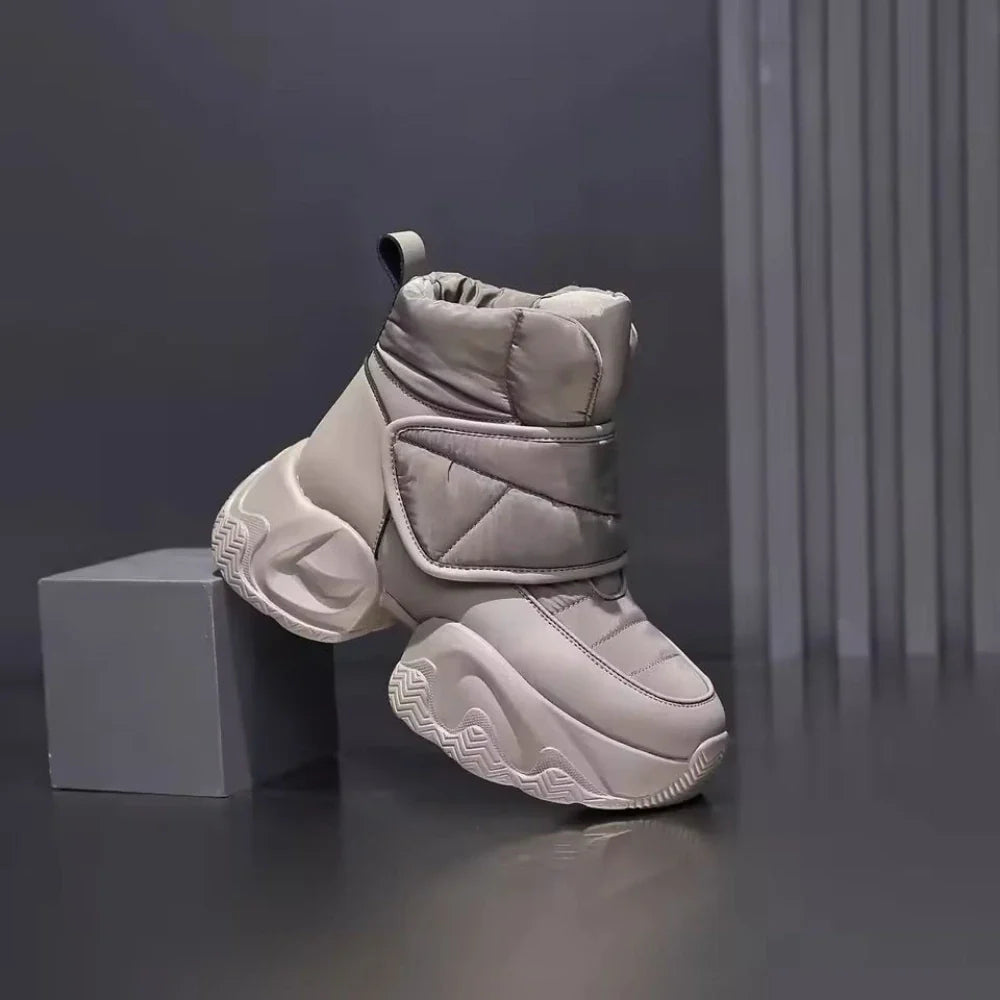Botas Chelsea Femininas de Salto Médio para Uso Urbano