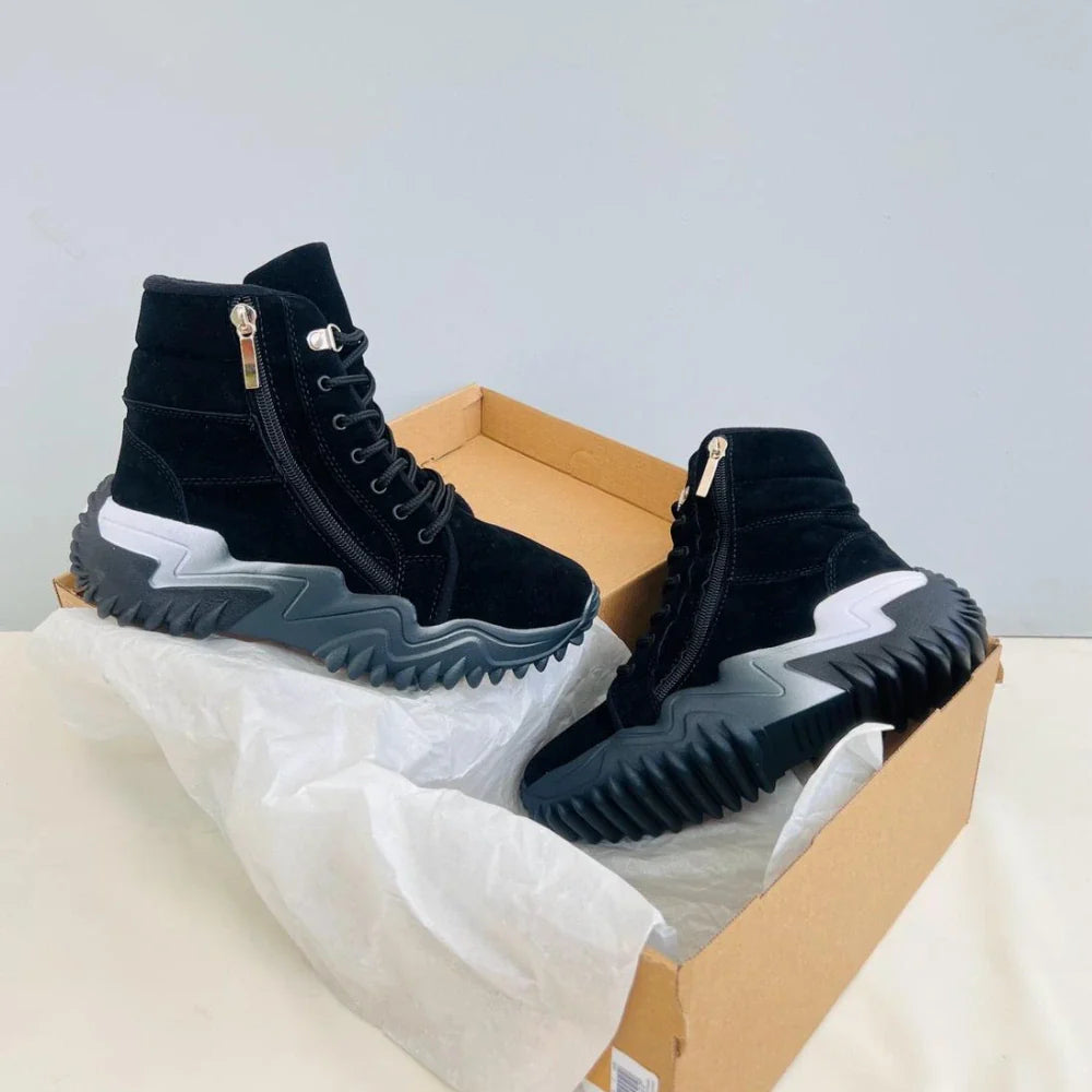 Bota Converse de Gamuza Texturizada y Suela Antideslizante